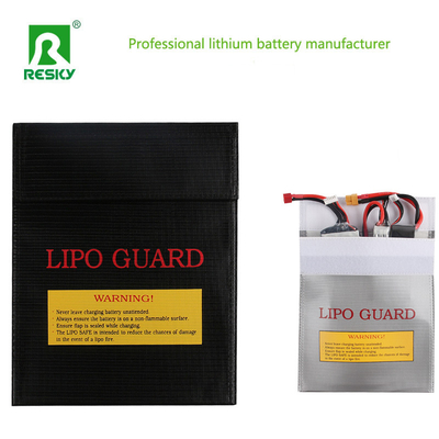 comprare Borsa di stoccaggio sicura per batterie al litio RC, ignifuga, impermeabile, argento nero rosso fabbricazione online