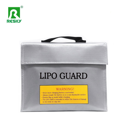comprare Nero Argento Rosso Colore Ignifuge Eccezionale RC Lipo Batteria Sacchetto di ricarica sicuro 65X180X240mm fabbricazione online