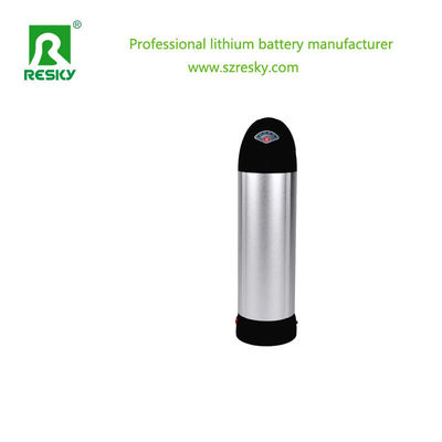 18650 Batteria agli ioni di litio 36V 10,4ah 350W Confezione di batteria al litio a forma di bottiglia per biciclette elettriche