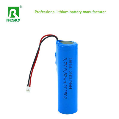 Cella agli ioni di litio 3.7V 4.2V 2600mAh Batteria al litio ricaricabile con PCM
